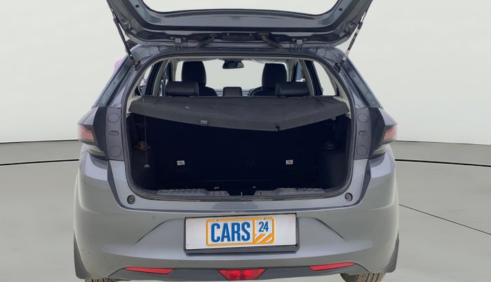 2023 Tata ALTROZ  XZ Plus (O) (S), Petrol, Manual, 22,499 km, Boot Open Zoomed View