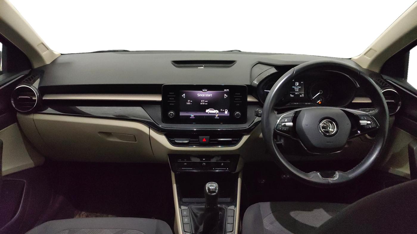 2023 Skoda SLAVIA AMBITION 1.0L TSI MT, Petrol, Manual, 7,808 km, Dashboard