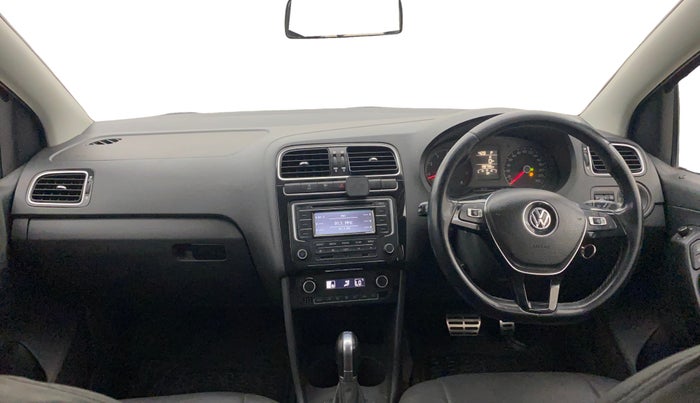 2015 Volkswagen Polo GT TSI AT, Petrol, Automatic, 1,38,786 km, Dashboard