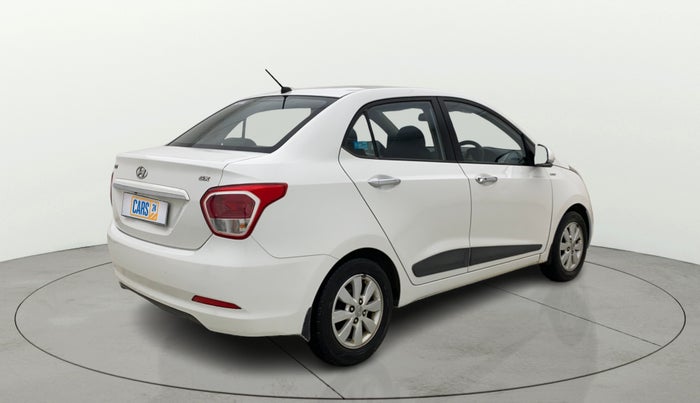 2014 Hyundai Xcent SX 1.2 (O), Petrol, Manual, 1,08,954 km, Right Back Diagonal