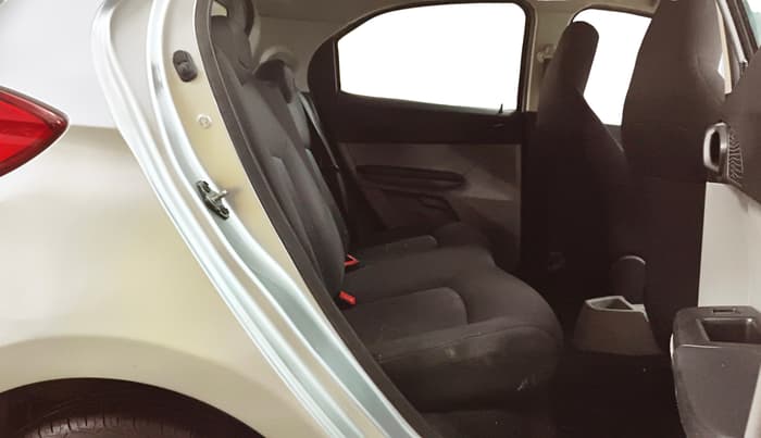 2016 Tata Tiago XT PETROL, Petrol, Manual, 99,343 km, Right Side Rear Door Cabin