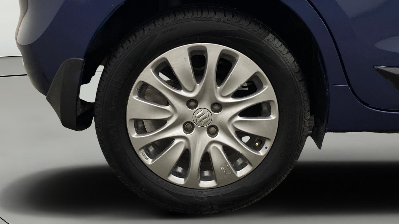 2017 Maruti Baleno ZETA PETROL 1.2, Petrol, Manual, 68,218 km, Right Rear Wheel