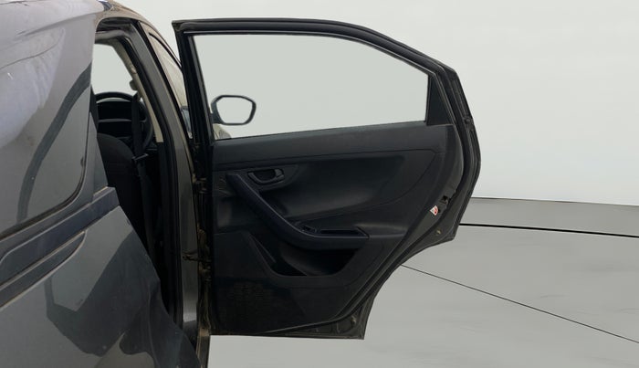 2024 Tata NEXON Smart Plus 1.2 Revotron 6 AMT, Petrol, Automatic, 6,297 km, RHS Rear Door