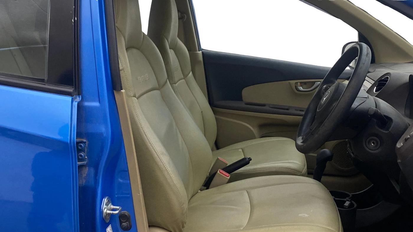 2013 Honda Brio VX AT, Petrol, Automatic, 59,913 km, Right Side Front Door Cabin