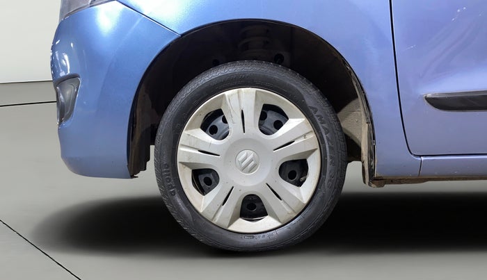 2017 Maruti Wagon R 1.0 VXI, Petrol, Manual, 30,144 km, Left Front Wheel
