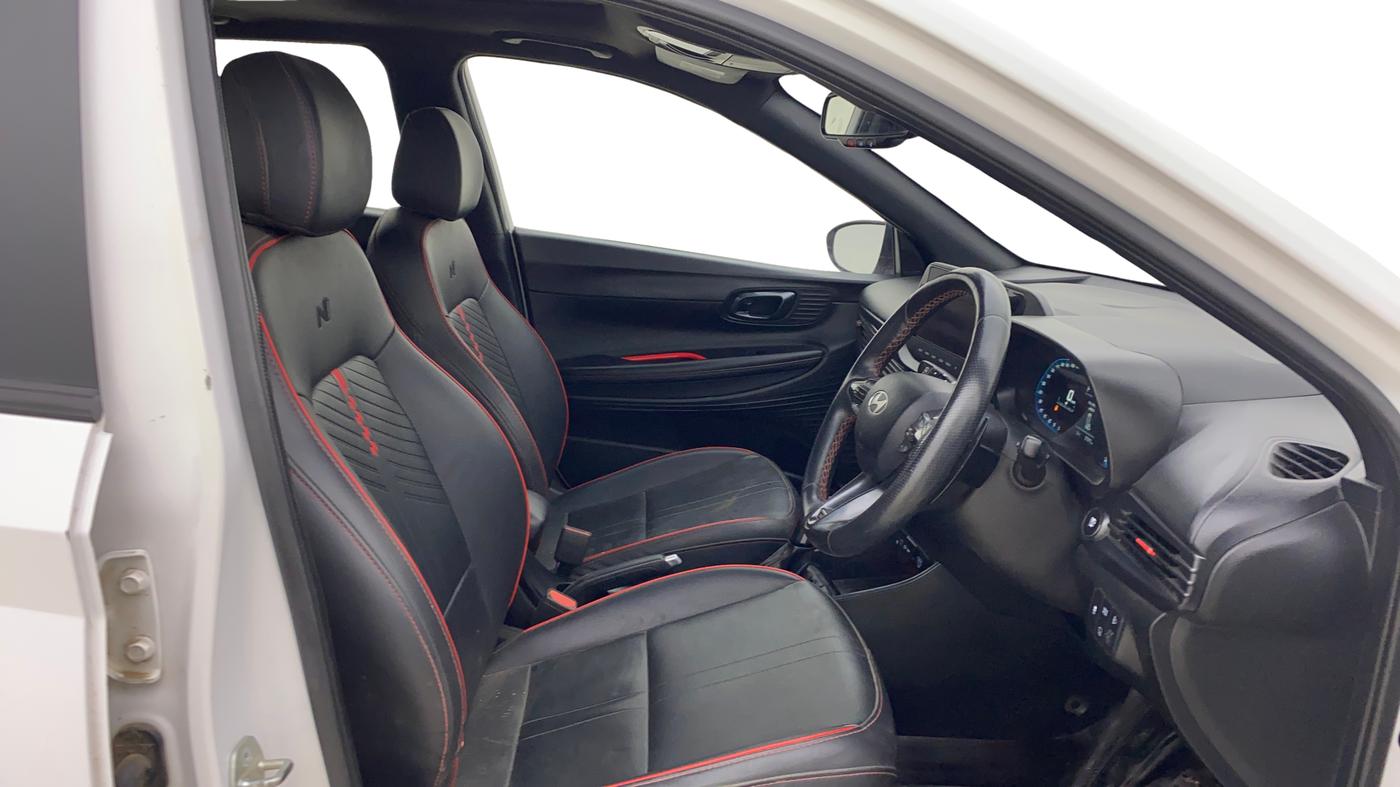 2023 Hyundai NEW I20 N LINE N8 1.0 TURBO DCT, Petrol, Automatic, 27,172 km, Right Side Front Door Cabin