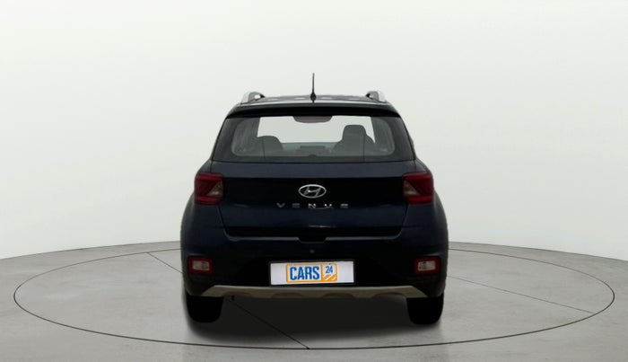 2020 Hyundai VENUE S 1.2, Petrol, Manual, 75,321 km, Back/Rear