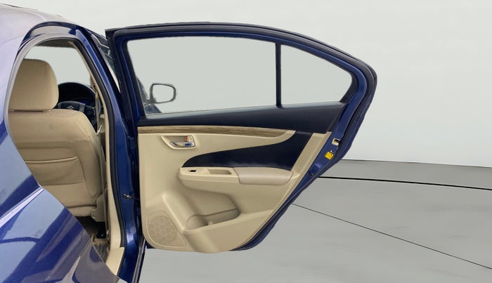 2018 Maruti Ciaz DELTA 1.5 SHVS MT PETROL, Petrol, Manual, 30,350 km, RHS Rear Door