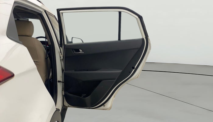 2016 Hyundai Creta SX PLUS 1.6 PETROL, Petrol, Manual, 80,183 km, RHS Rear Door