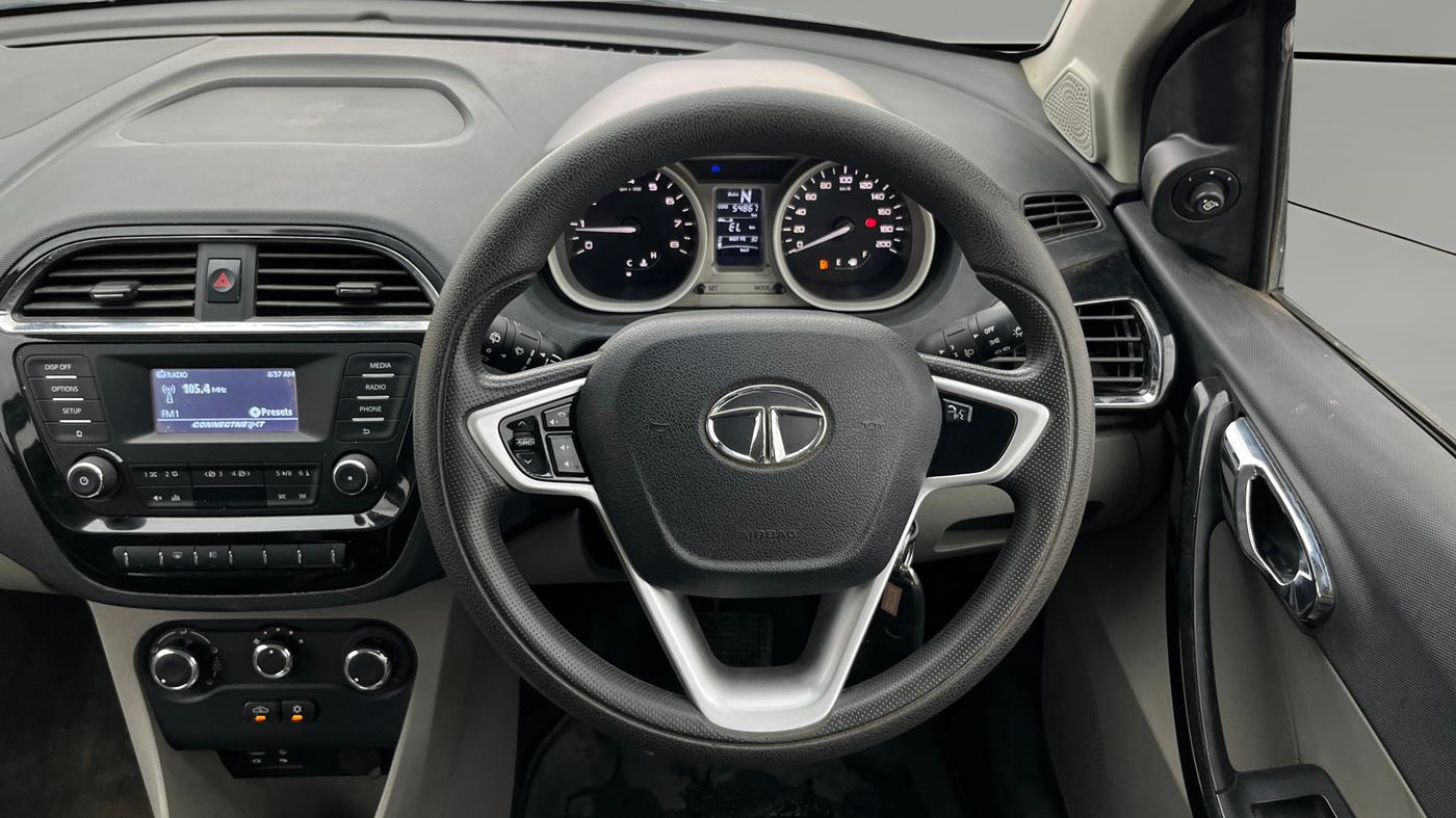2017 Tata Tiago XZA PETROL, Petrol, Automatic, 54,867 km, Steering Wheel Close Up