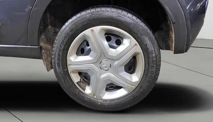 2019 Tata NEXON XM PETROL, Petrol, Manual, 31,721 km, Left Rear Wheel