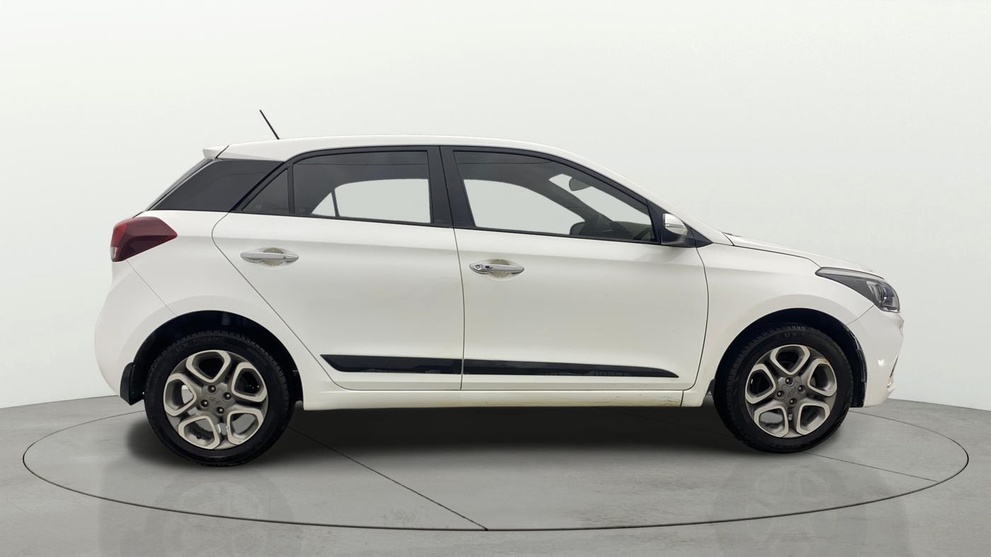 2020 Hyundai Elite i20 ASTA 1.2 (O), Petrol, Manual, 49,684 km, Right Side View