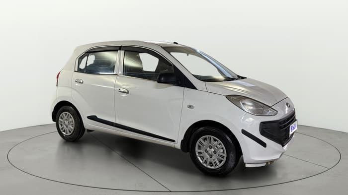 2018 Hyundai NEW SANTRO ERA, Petrol, Manual, 65,945 km, Right Front Diagonal
