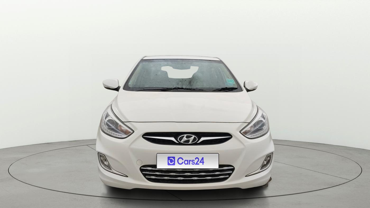 2014 Hyundai Verna FLUIDIC 1.6 VTVT SX OPT, Petrol, Manual, 47,752 km, Front