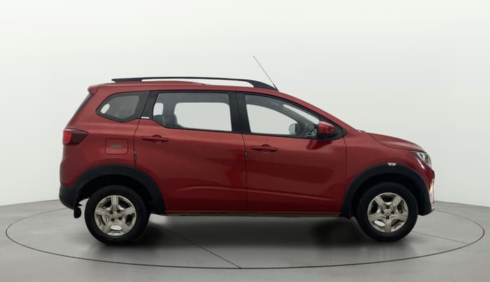 2019 Renault TRIBER RXZ, Petrol, Manual, 66,495 km, Right Side View