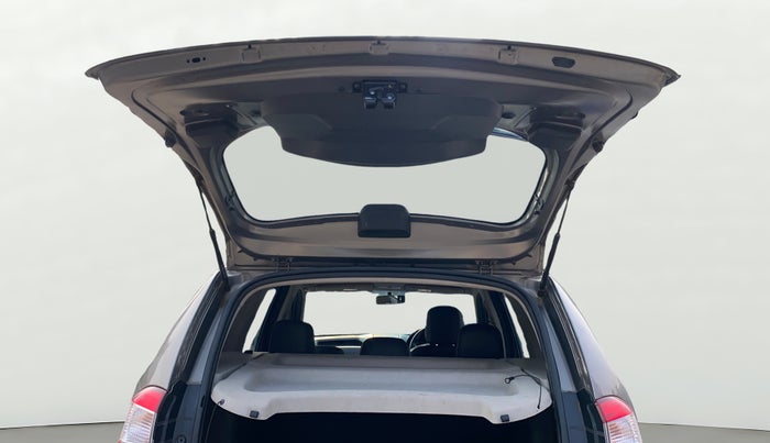 2017 Nissan Terrano XV D PREMIUM AMT, Diesel, Automatic, 91,104 km, Boot Door Open