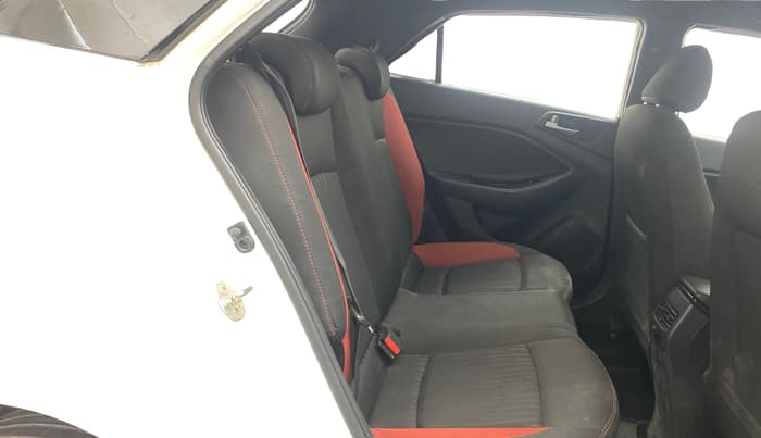 2018 Hyundai Elite i20 ASTA 1.4 CRDI DUAL TONE, Diesel, Manual, 79,002 km, Right Side Rear Door Cabin