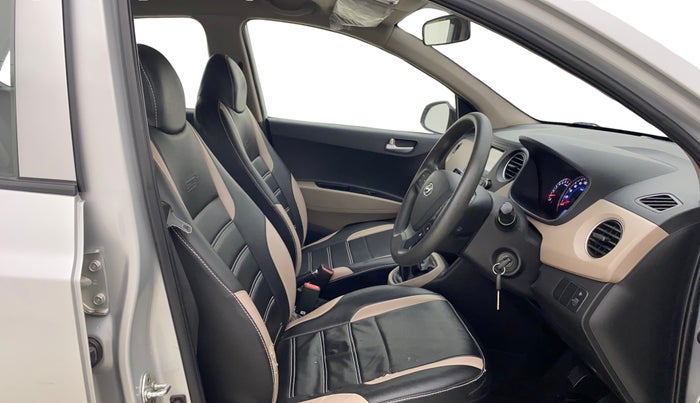 2017 Hyundai Grand i10 SPORTZ 1.2 KAPPA VTVT, Petrol, Manual, 59,232 km, Right Side Front Door Cabin