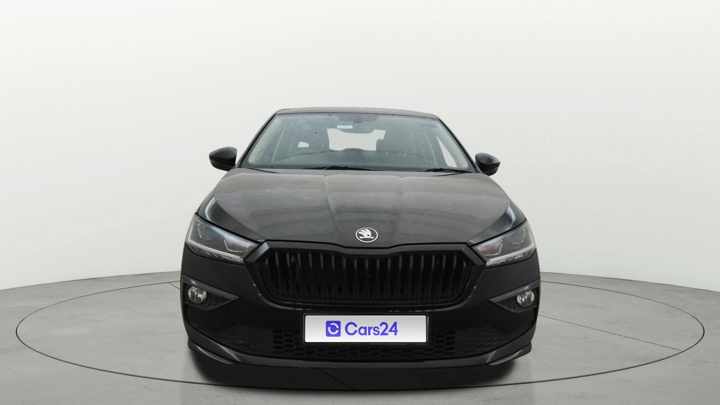 2025 Skoda SLAVIA Sportline 1.0L TSI AT, Petrol, Automatic, 2,384 km, Front