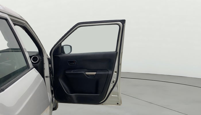 2018 Maruti IGNIS SIGMA 1.2, Petrol, Manual, 69,993 km, RHS Front Door