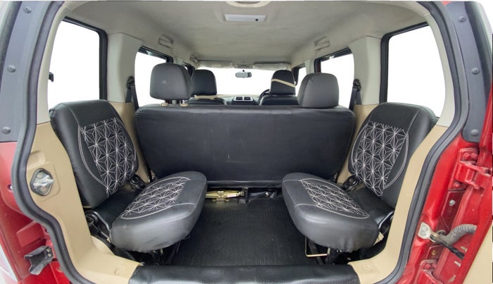 2017 Mahindra TUV300 T8, Diesel, Manual, 47,261 km, Third Seat Row ( optional )