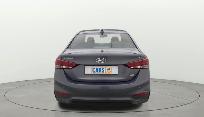 2018 Hyundai Verna 1.6 VTVT SX O, Petrol, Manual, 59,644 km, Back/Rear