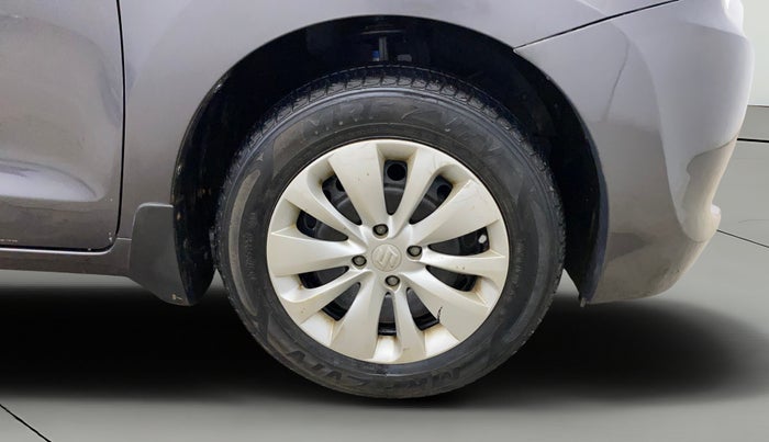 2016 Maruti Baleno DELTA PETROL 1.2, Petrol, Manual, 46,778 km, Right Front Wheel