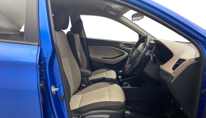 2018 Hyundai Elite i20 ASTA 1.2 (O), Petrol, Manual, 46,520 km, Right Side Front Door Cabin