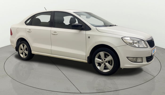2014 Skoda Rapid ELEGANCE 1.6 MPI AT, CNG, Automatic, 43,105 km, Right Front Diagonal