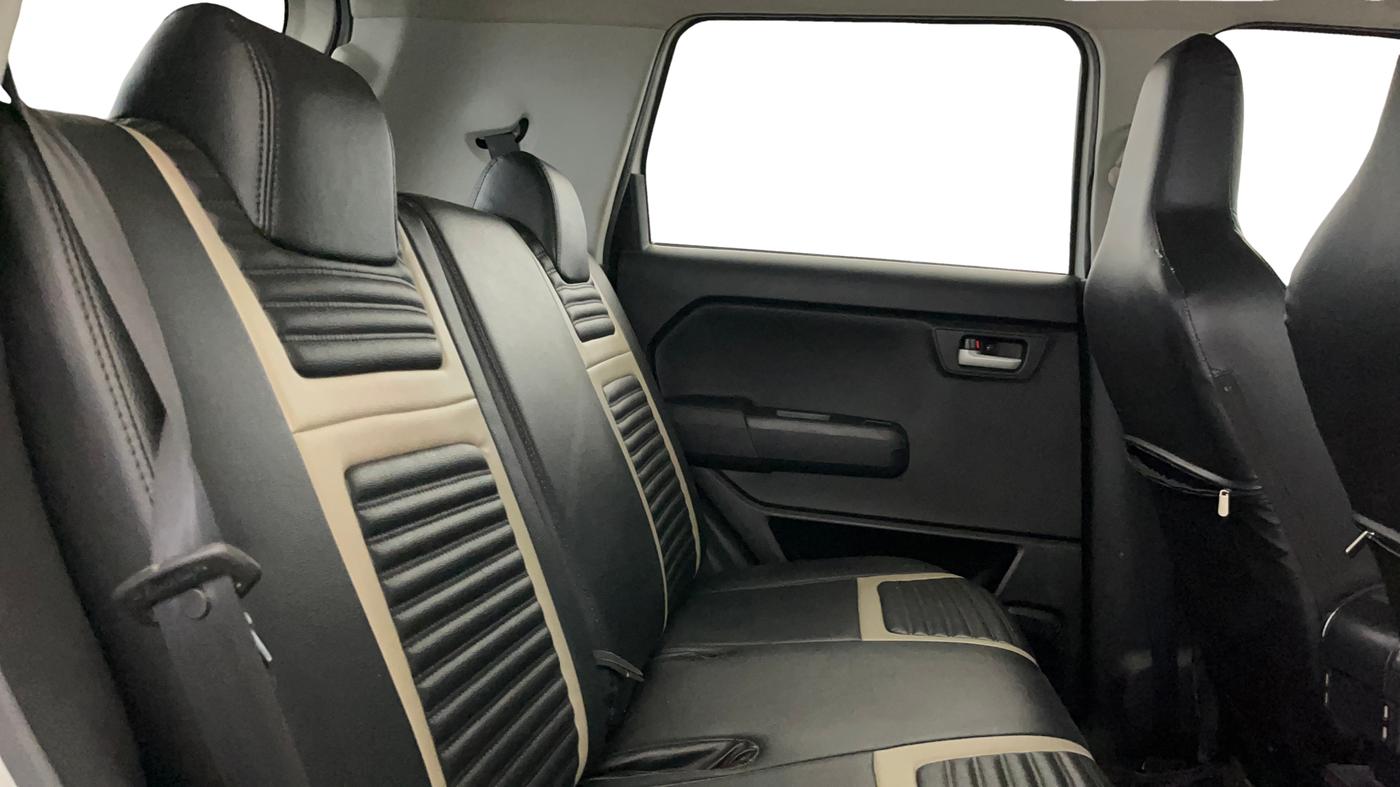 2025 Maruti New Wagon-R VXI CNG 1.0, CNG, Manual, 13,286 km, Right Side Rear Door Cabin