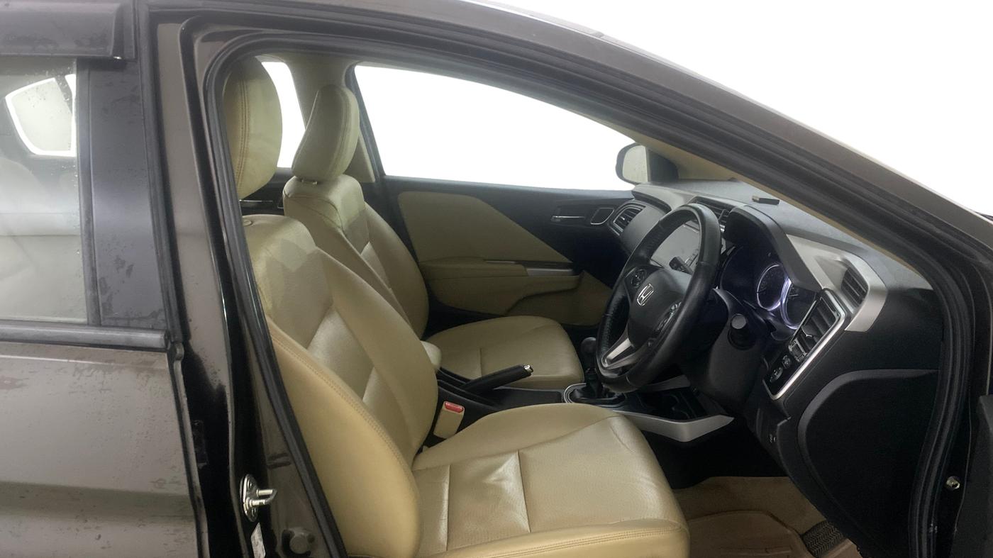 2018 Honda City 1.5L I-VTEC VX, Petrol, Manual, 95,425 km, Right Side Front Door Cabin