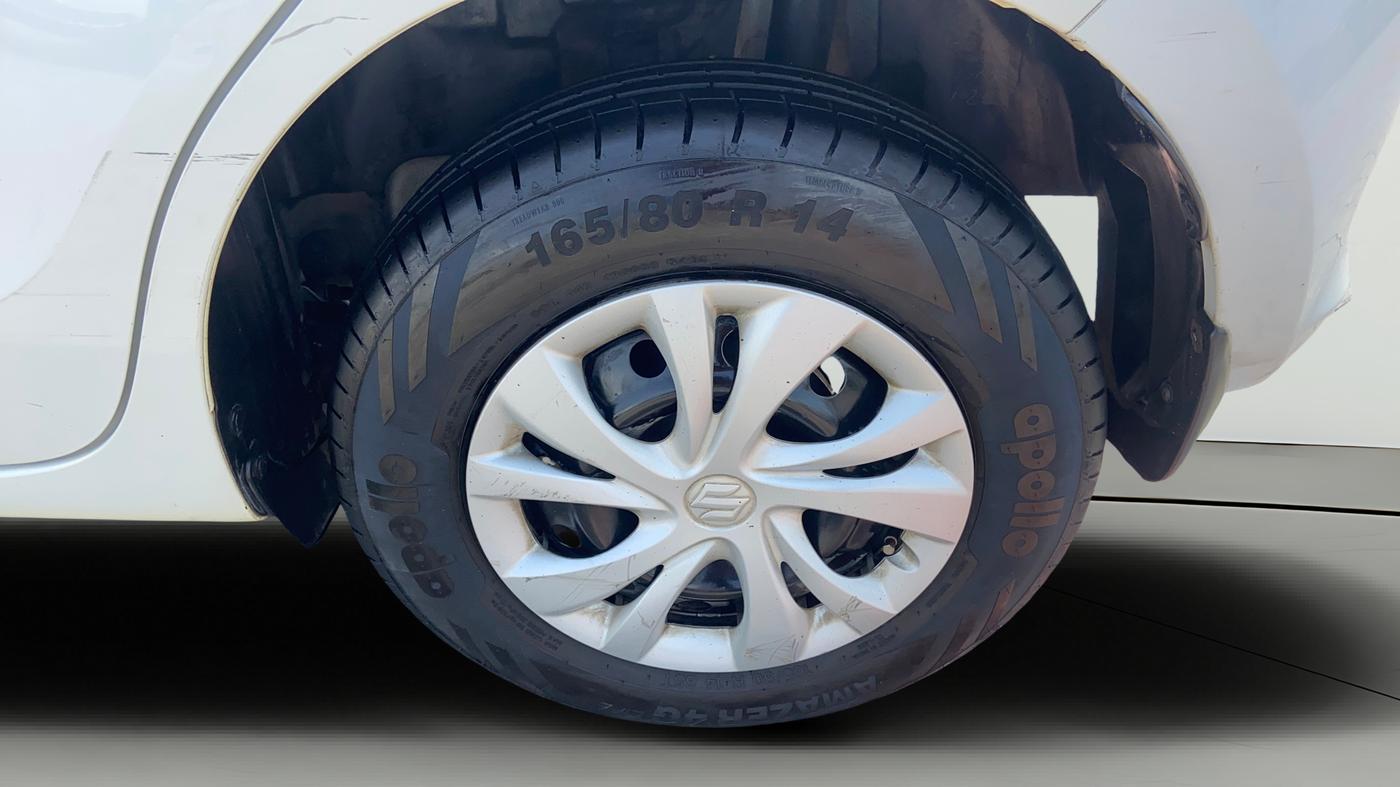 2018 Maruti Swift VXI, Petrol, Manual, 36,450 km, Left Rear Wheel
