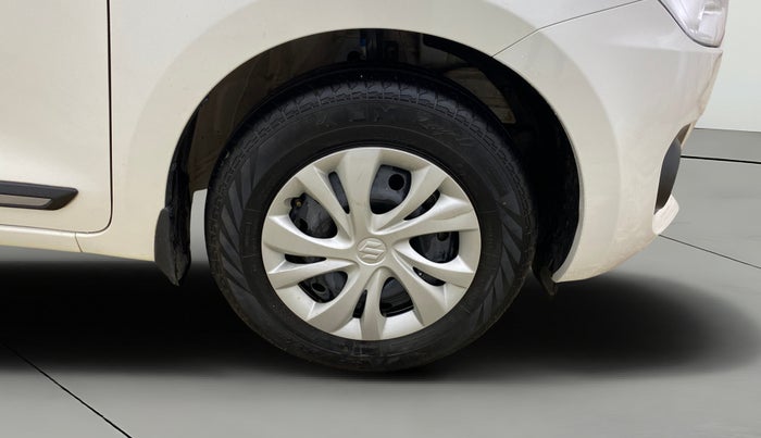 2022 Maruti Swift VXI, Petrol, Manual, 38,218 km, Right Front Wheel