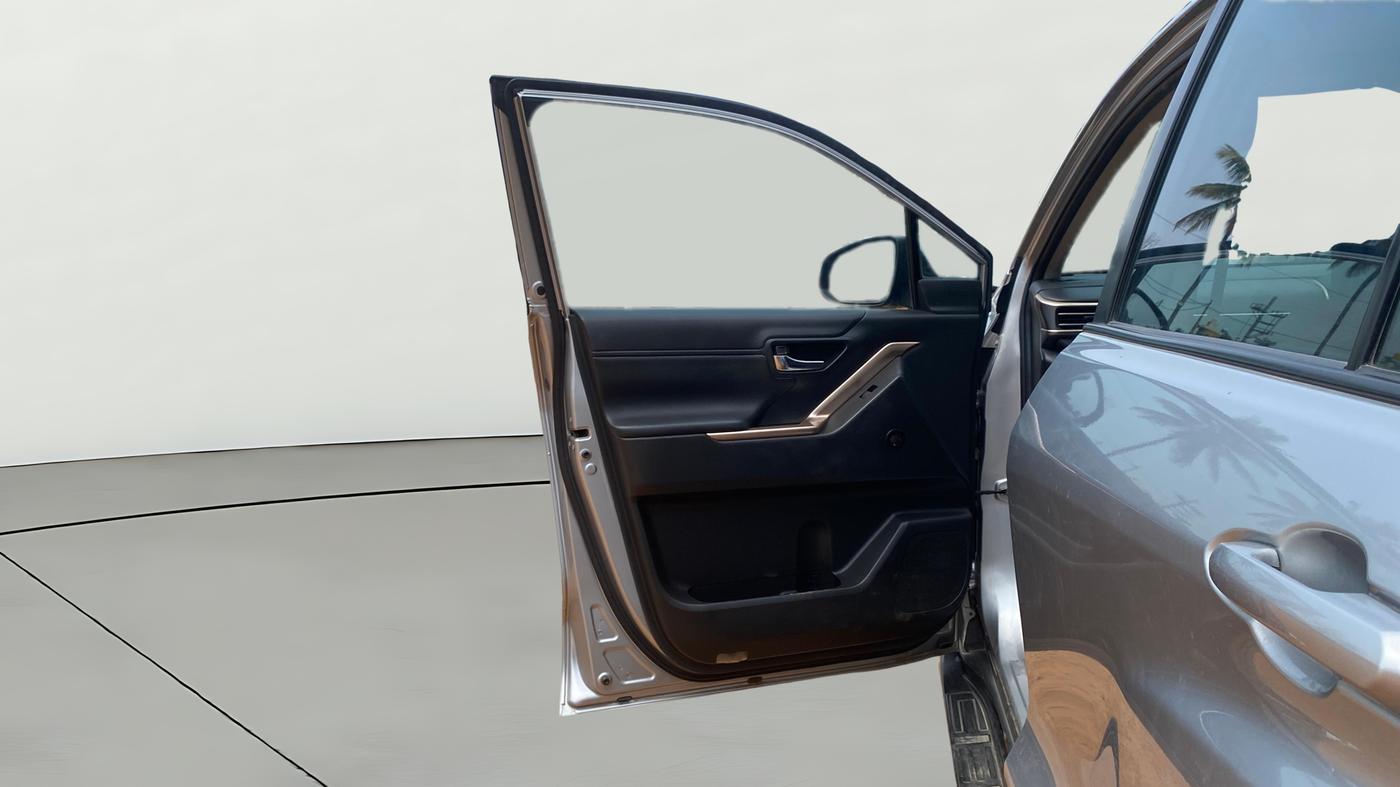 2023 Maruti Invicto ZETA PLUS 7 STR STRONG HYBRID, Hybrid, Automatic, 43,056 km, LHS Front Door