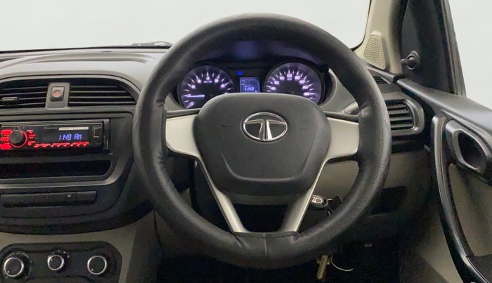 2017 Tata Tiago XE PETROL, Petrol, Manual, 99,366 km, Steering Wheel Close Up