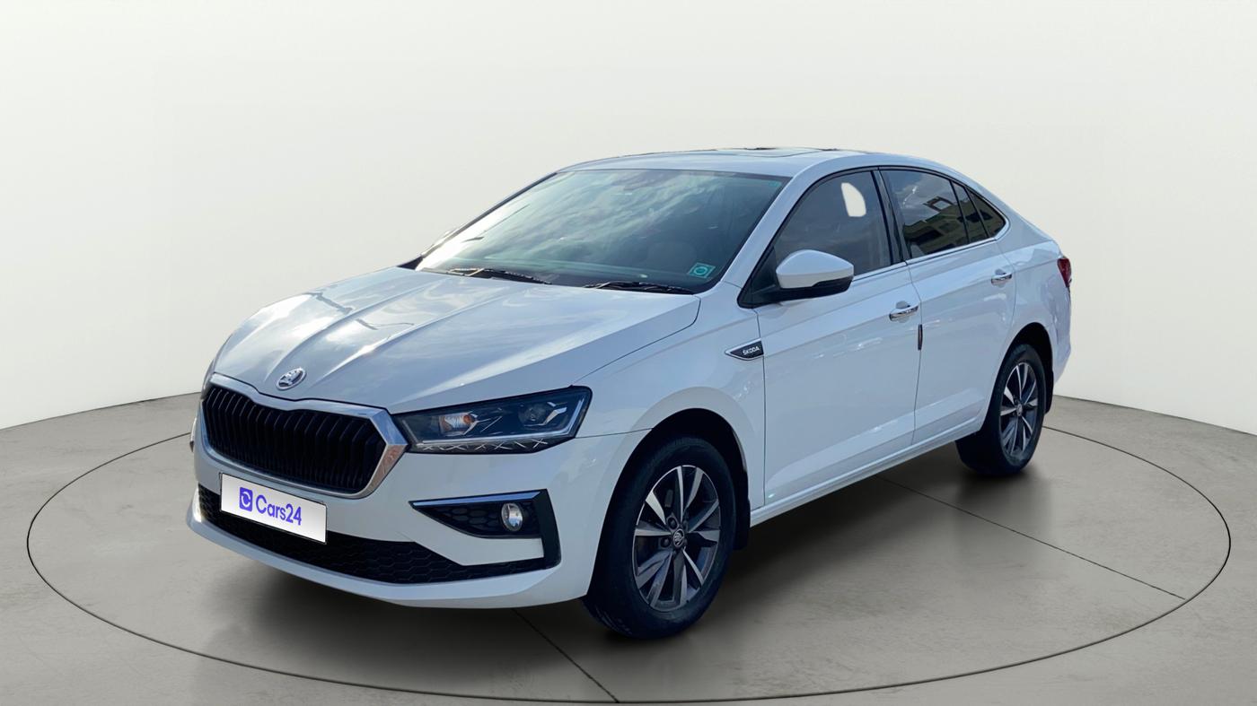 2023 Skoda SLAVIA STYLE 1.0L TSI AT, Petrol, Automatic, 40,673 km, Left Front Diagonal