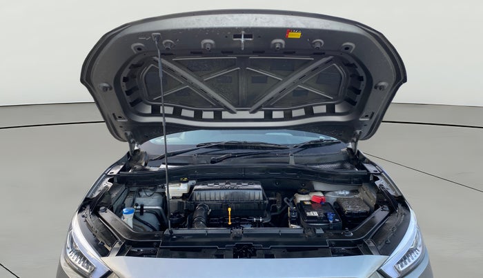 2024 MG ASTOR Sprint 1.5 MT (Ivory), Petrol, Manual, 10,855 km, Open Bonet