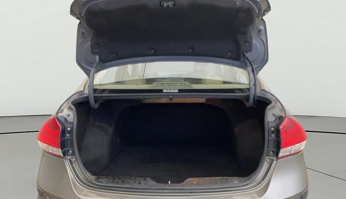 2020 Maruti Ciaz ALPHA 1.5 SHVS PETROL, Petrol, Manual, 60,555 km, Boot Open Zoomed View