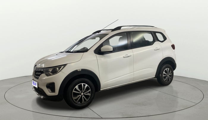 2019 Renault TRIBER RXZ, Petrol, Manual, 66,386 km, Left Front Diagonal