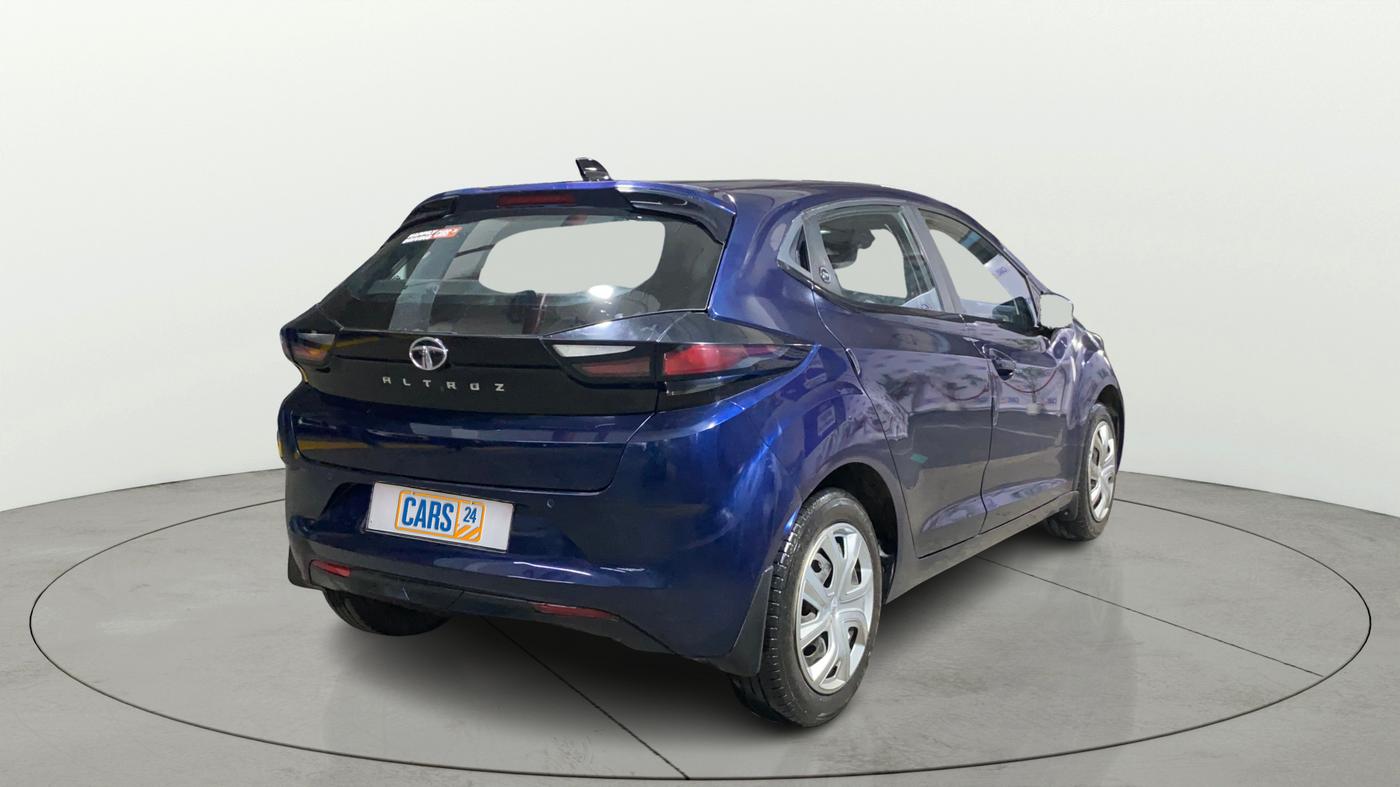 2023 Tata ALTROZ XM PLUS SUNROOF, CNG, Manual, 16,224 km, Right Back Diagonal