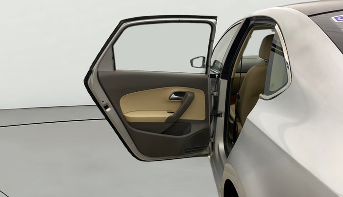 2016 Volkswagen Vento HIGHLINE 1.6 MPI, Petrol, Manual, 98,199 km, LHS Rear Door