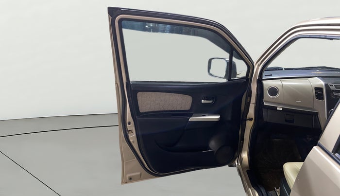 2014 Maruti Wagon R 1.0 VXI, Petrol, Manual, 45,506 km, LHS Front Door