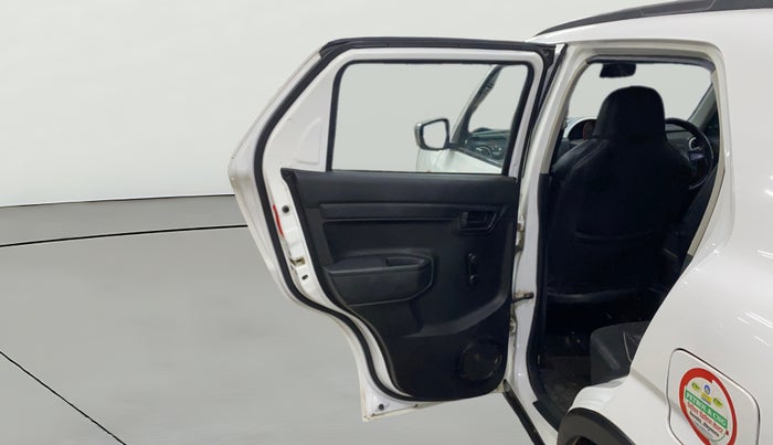 2020 Maruti S PRESSO VXI+, CNG, Manual, 1,08,430 km, LHS Rear Door