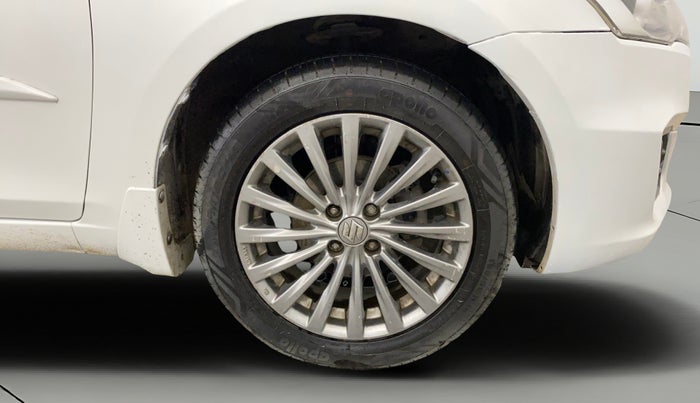 2016 Maruti Ciaz ZXI+ AT, Petrol, Automatic, 80,619 km, Right Front Wheel