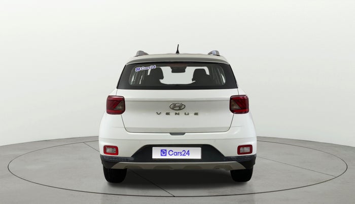 2019 Hyundai VENUE S 1.2, Petrol, Manual, 62,933 km, Back/Rear