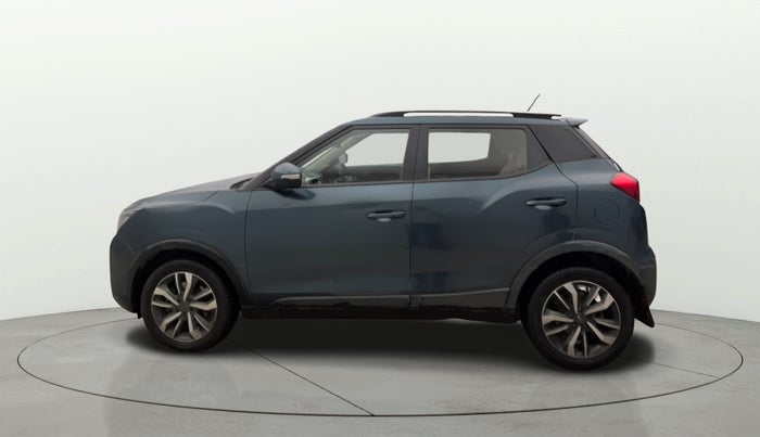 2021 Mahindra XUV300 W8 (O) 1.2 PETROL AMT, Petrol, Automatic, 89,653 km, Left Side