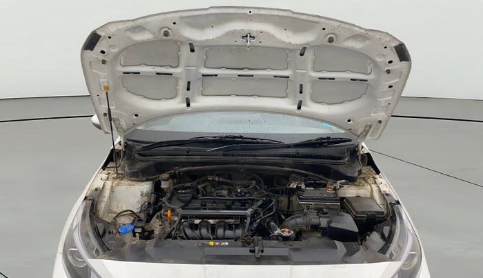 2023 Hyundai NEW I20 ASTA 1.2 MT, Petrol, Manual, 33,670 km, Open Bonet