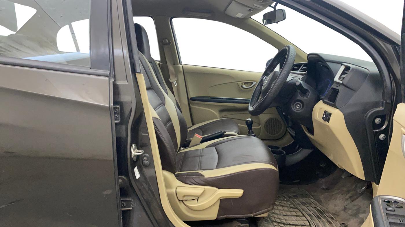 2019 Honda Amaze 1.2L I-VTEC VX, CNG, Manual, 96,245 km, Right Side Front Door Cabin