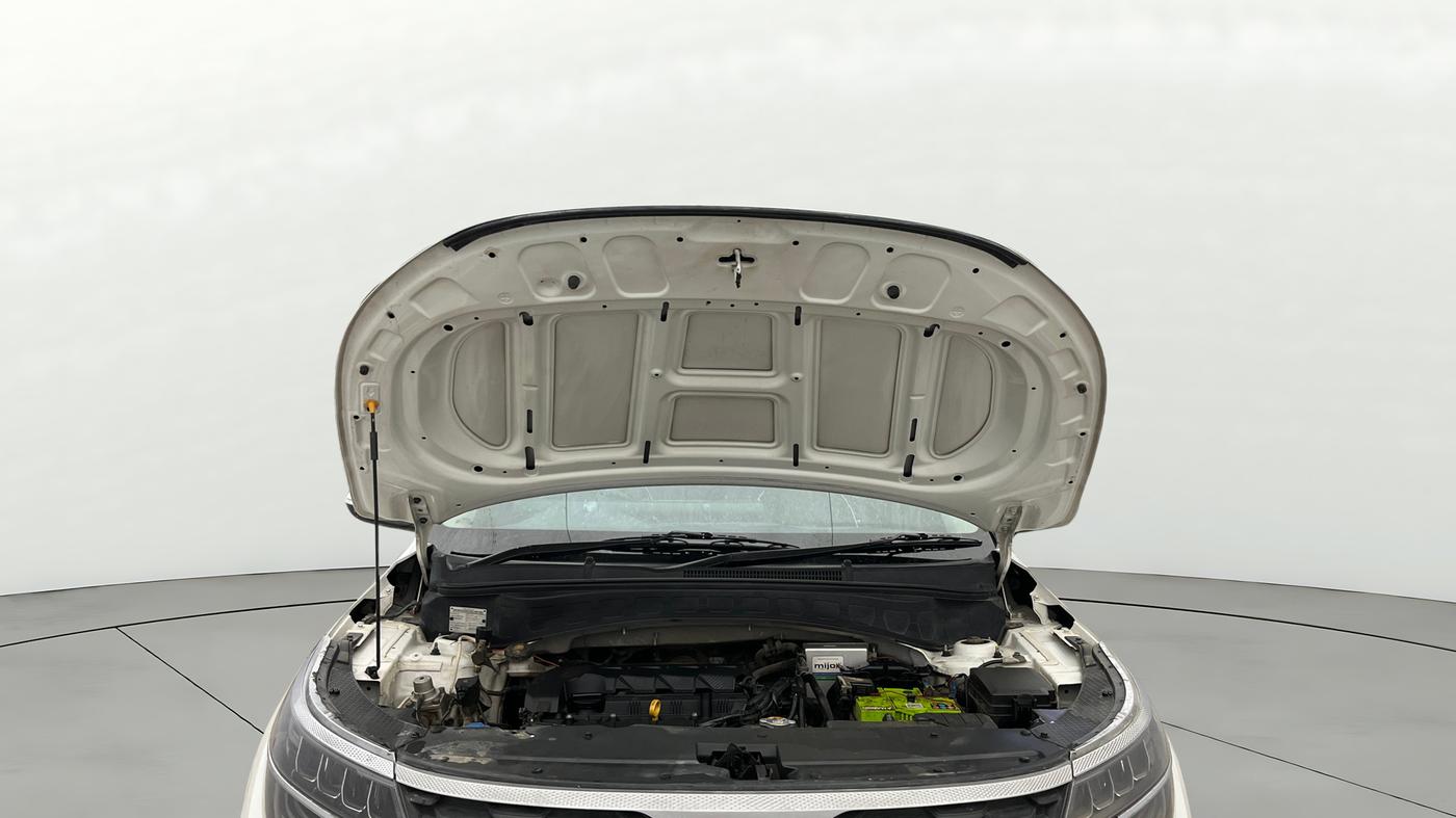 2021 KIA SELTOS HTE 1.5 PETROL, CNG, Manual, 60,780 km, Open Bonet