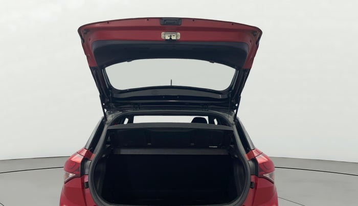 2017 Hyundai Elite i20 ASTA 1.2 DUAL TONE, Petrol, Manual, 1,00,868 km, Boot Door Open